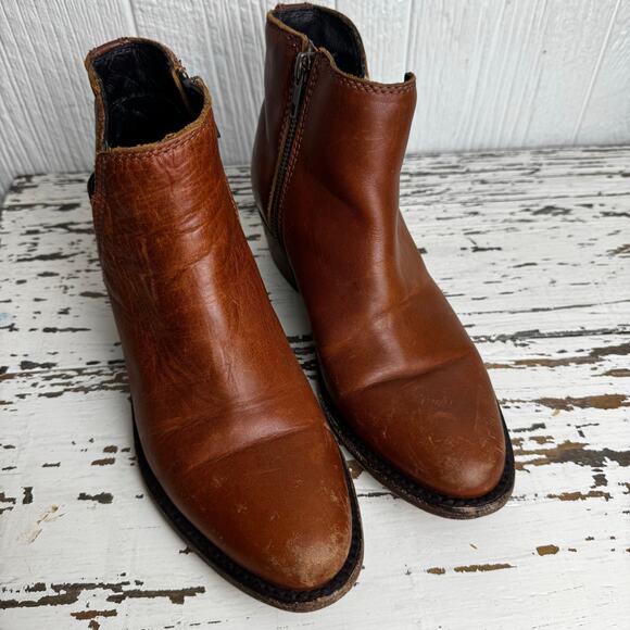 Liberty Black Size 6 Brown Distressed Botties Round Toe Leather Boot Made Mexico - Picture 13 of 14